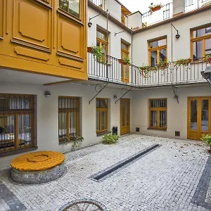 Otel Rezidence Dlouha 17